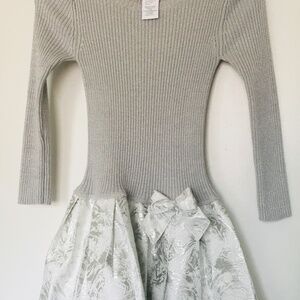 Girl’s holiday dress